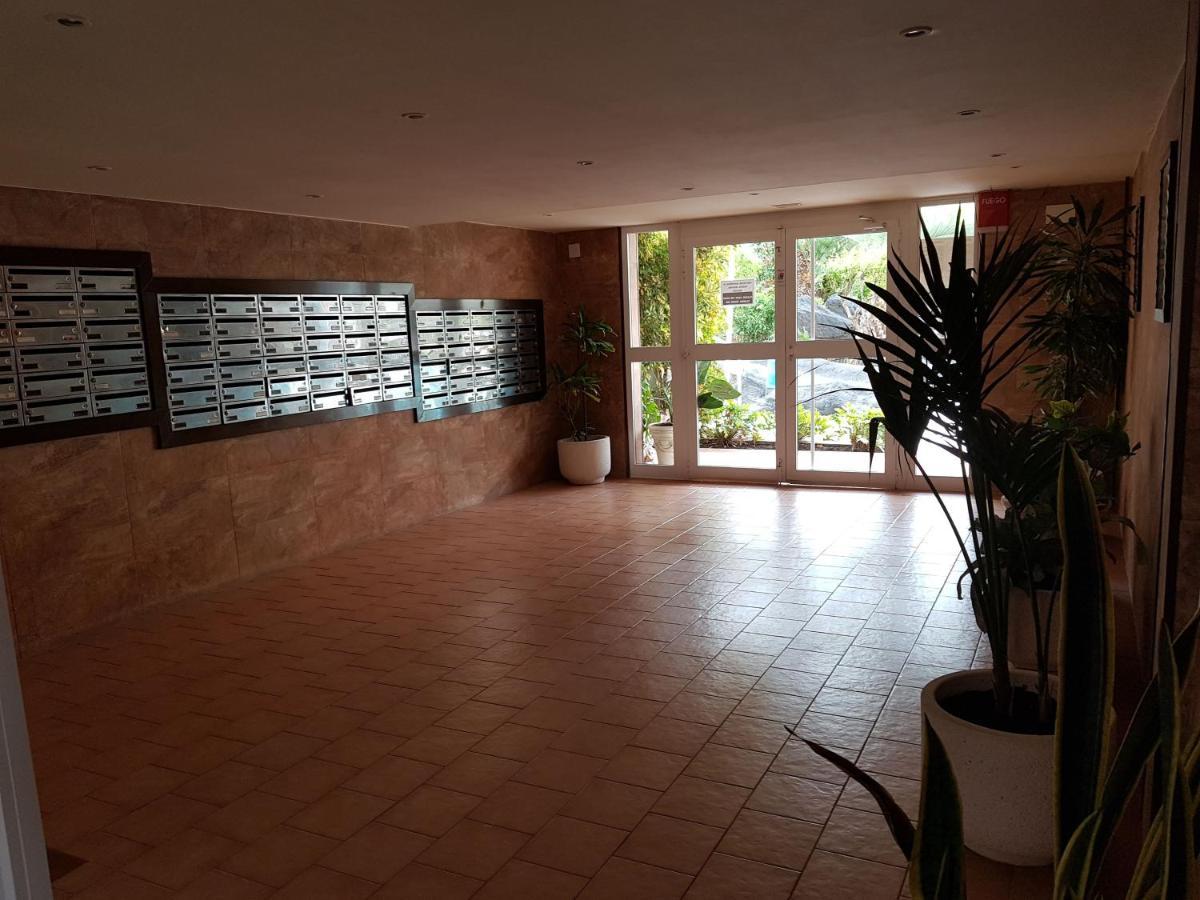 Ideal Familias En Urbanizacion De Lujo A 600M De La Playa Levante Con Wifi, Ac Y Parking Benidorm Exterior photo