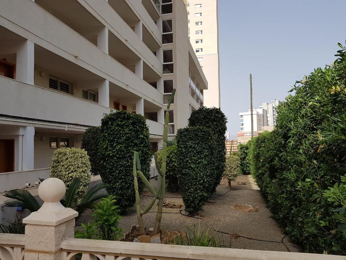 Ideal Familias En Urbanizacion De Lujo A 600M De La Playa Levante Con Wifi, Ac Y Parking Benidorm Exterior photo