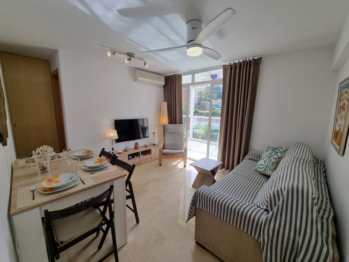 Ideal Familias En Urbanizacion De Lujo A 600M De La Playa Levante Con Wifi, Ac Y Parking Benidorm Exterior photo